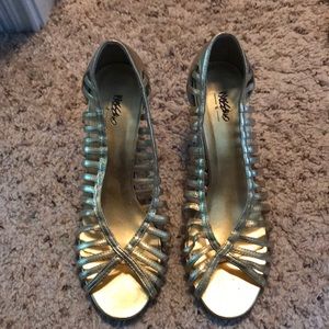 Gold heels